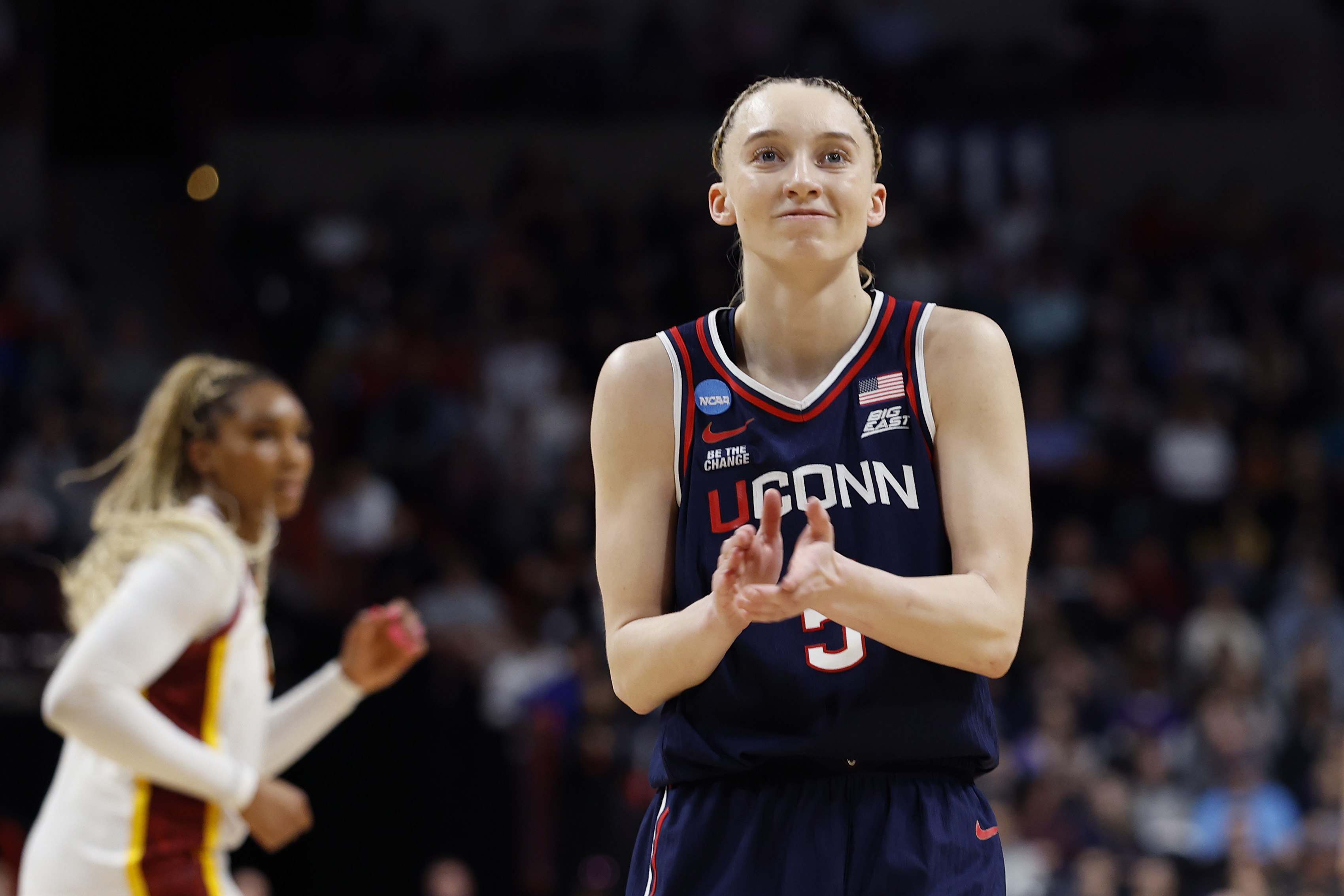 Uconn v USC