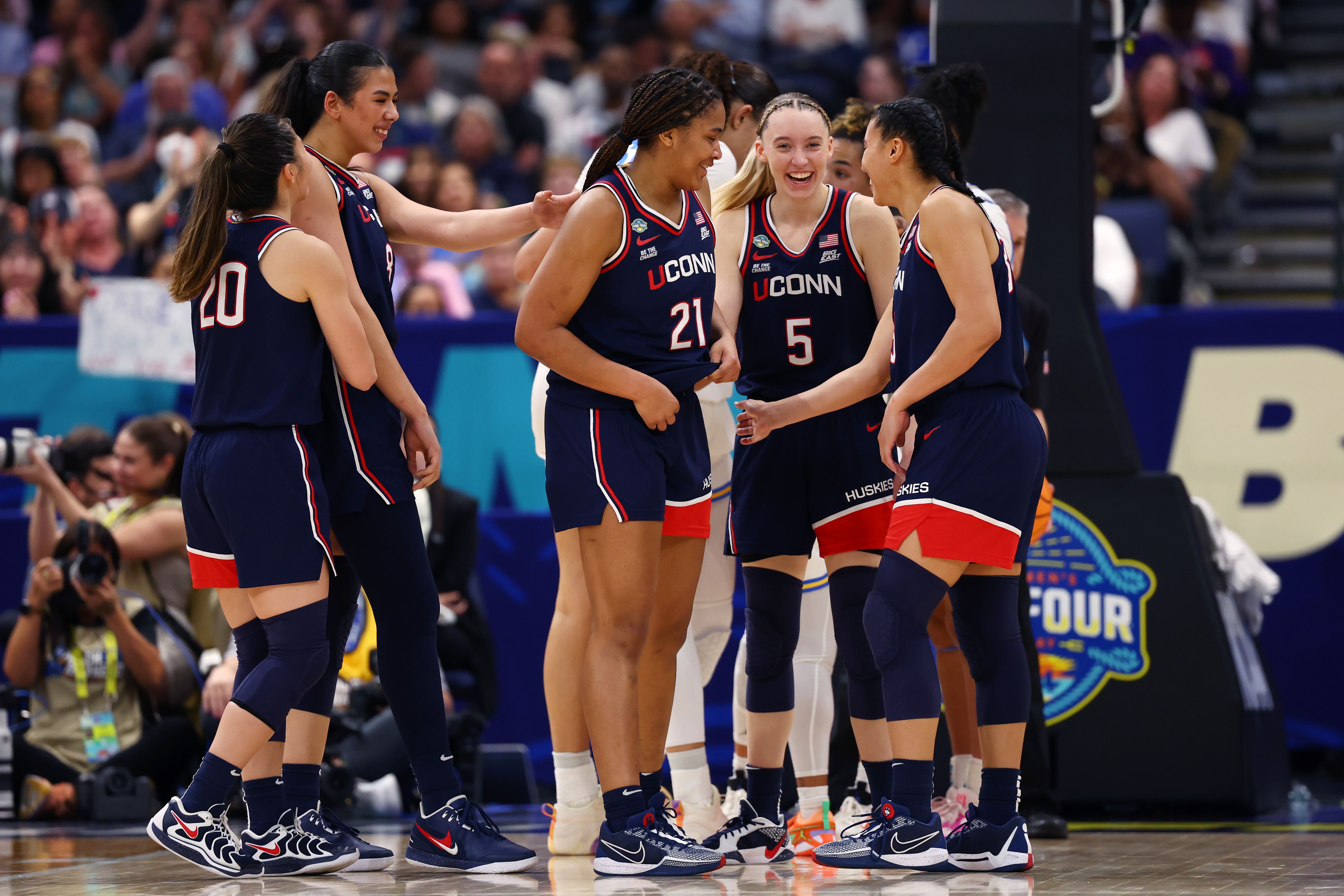 UConn v UCLA